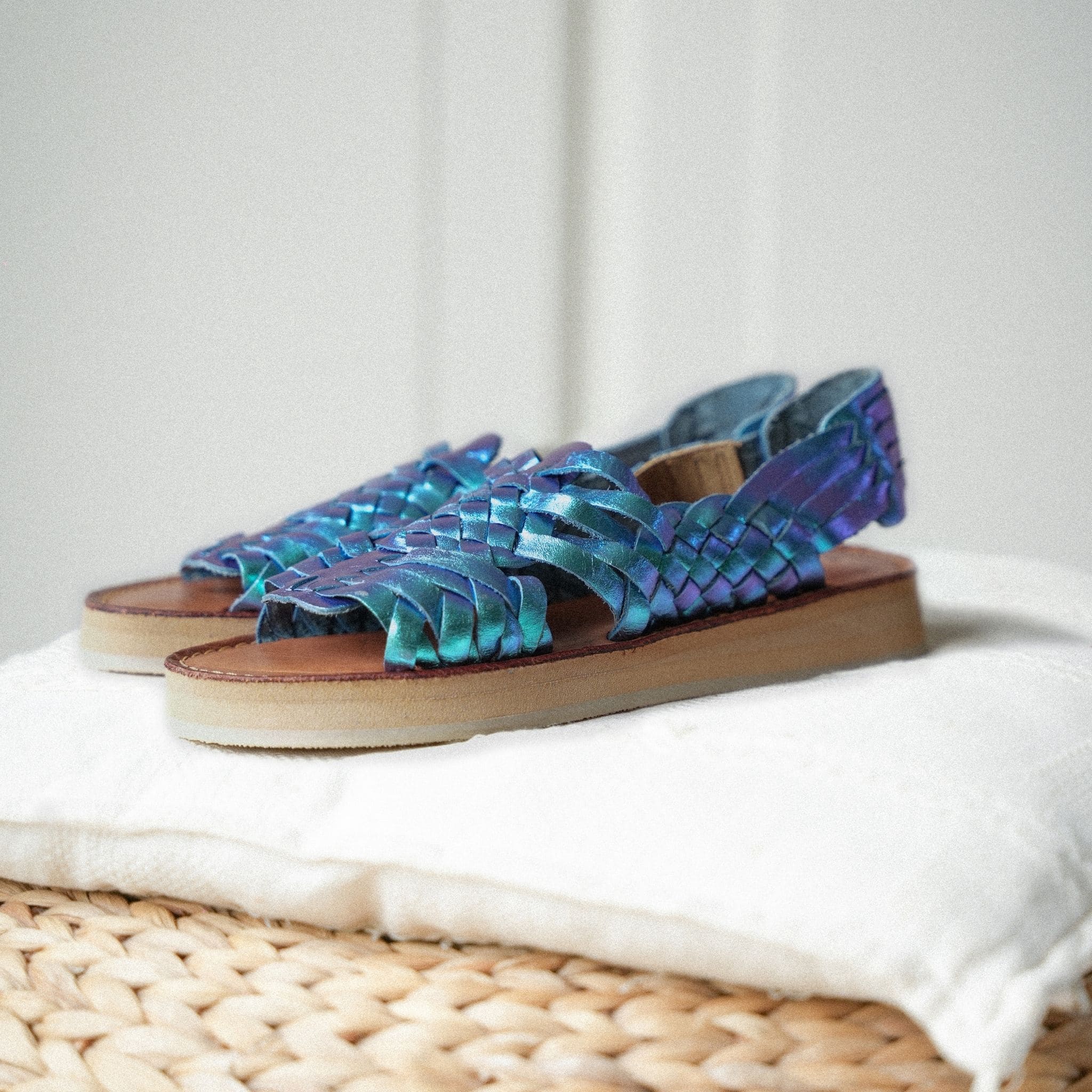 Frida Blue Mermaid - Sandale Mapache