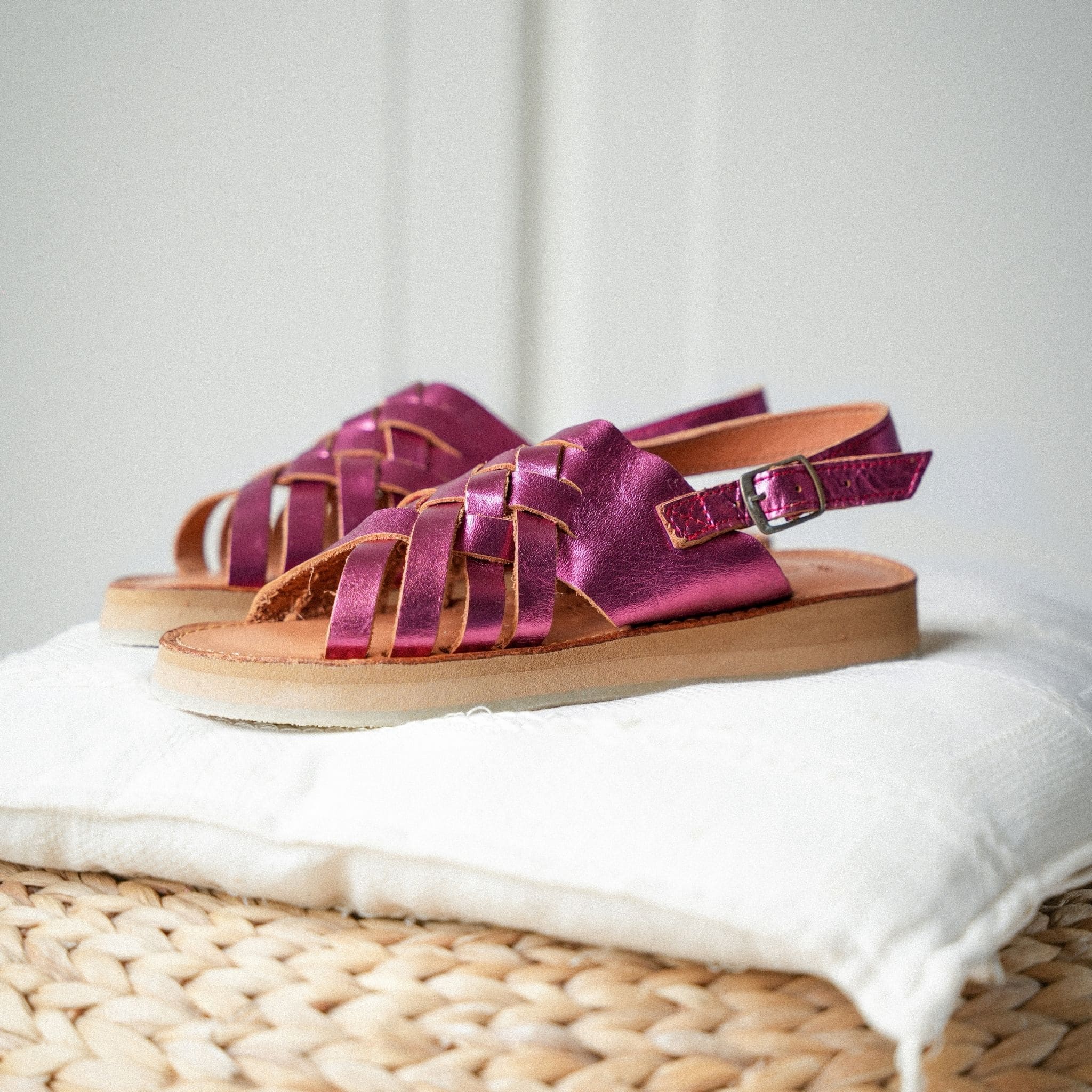 LOLA ROSE FLASHY - SANDALE FEMME MAPACHE