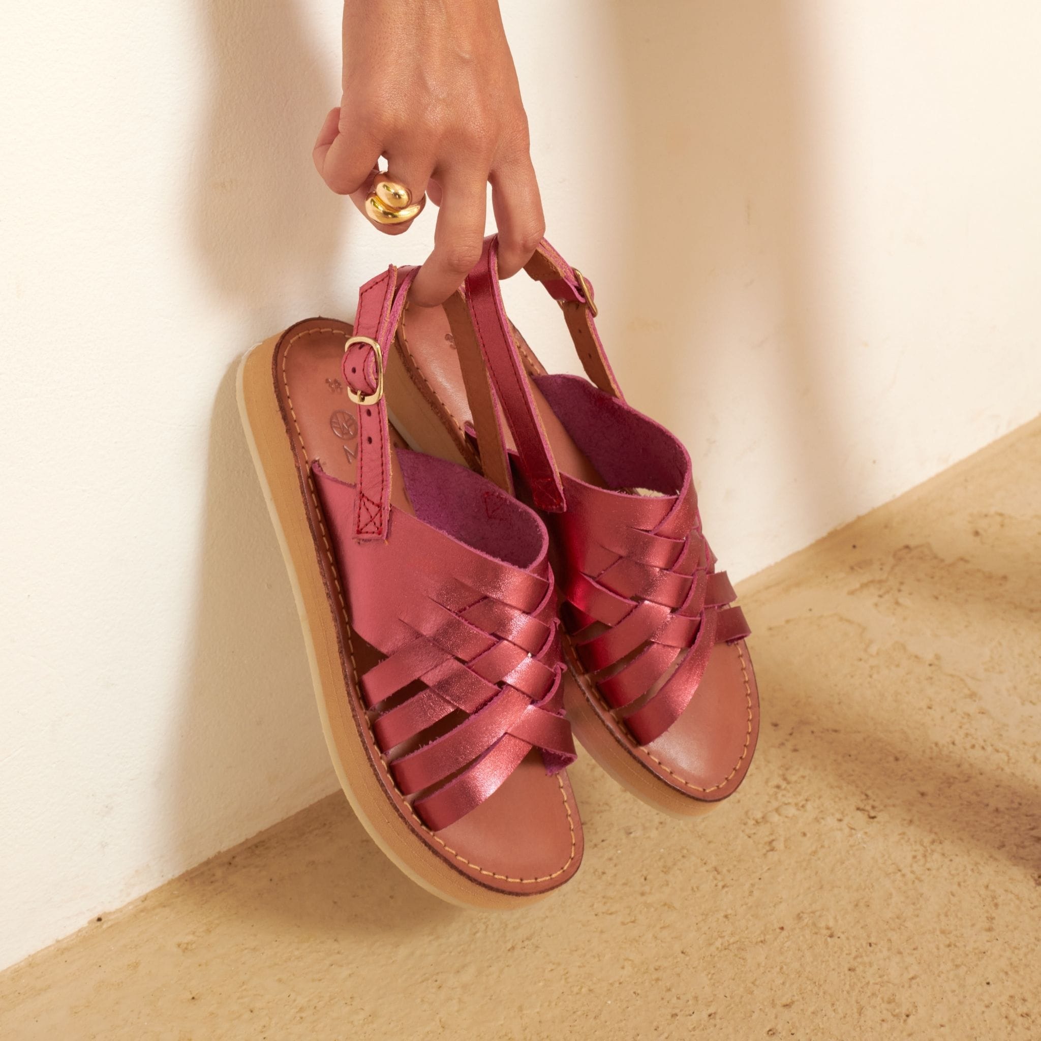 LOLA ROSE FLASHY - SANDALE FEMME MAPACHE
