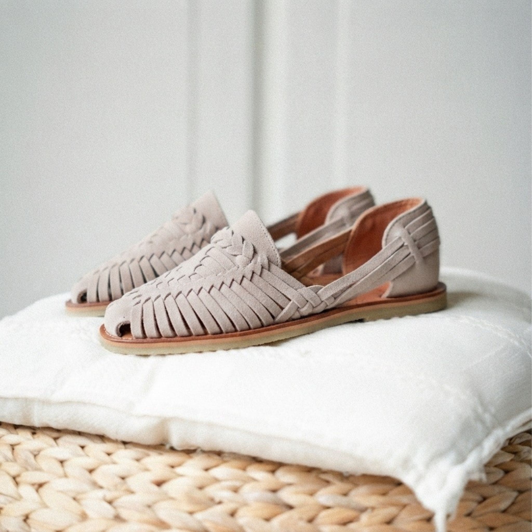 Alegre Suede Taupe - Huarache Mapache